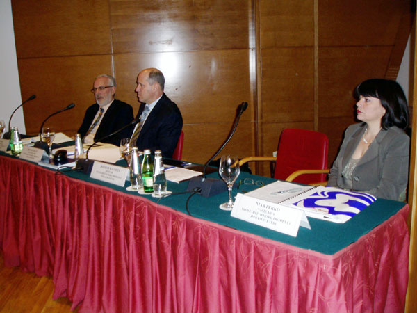 2009. 03. 31. - Plitvička jezera, Ministar Kalmeta otvorio javnu raspravu o novom Zakonu o pomorskom dobru i morskim lukama
